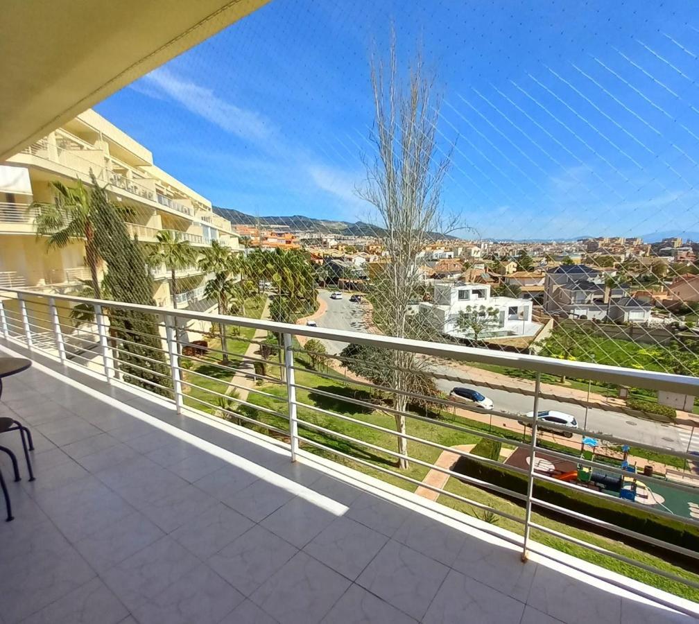 Amplio, Luminoso Y Moderno Apartamento Con Amplia Terraza Y Hermosas Vistas En Exclusiva Urbanizacion Benalmádena Kültér fotó