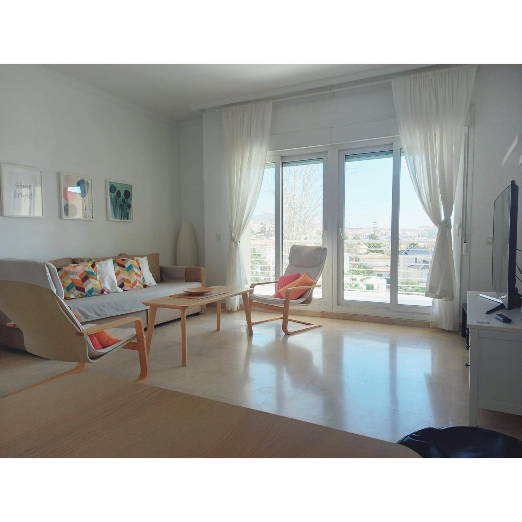 Amplio, Luminoso Y Moderno Apartamento Con Amplia Terraza Y Hermosas Vistas En Exclusiva Urbanizacion Benalmádena Kültér fotó